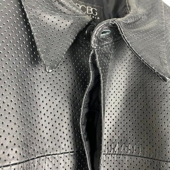 BCBG MAXAZRIA Vintage Black Leather Perforated Button Up Shirt US M - Picture 6 of 10